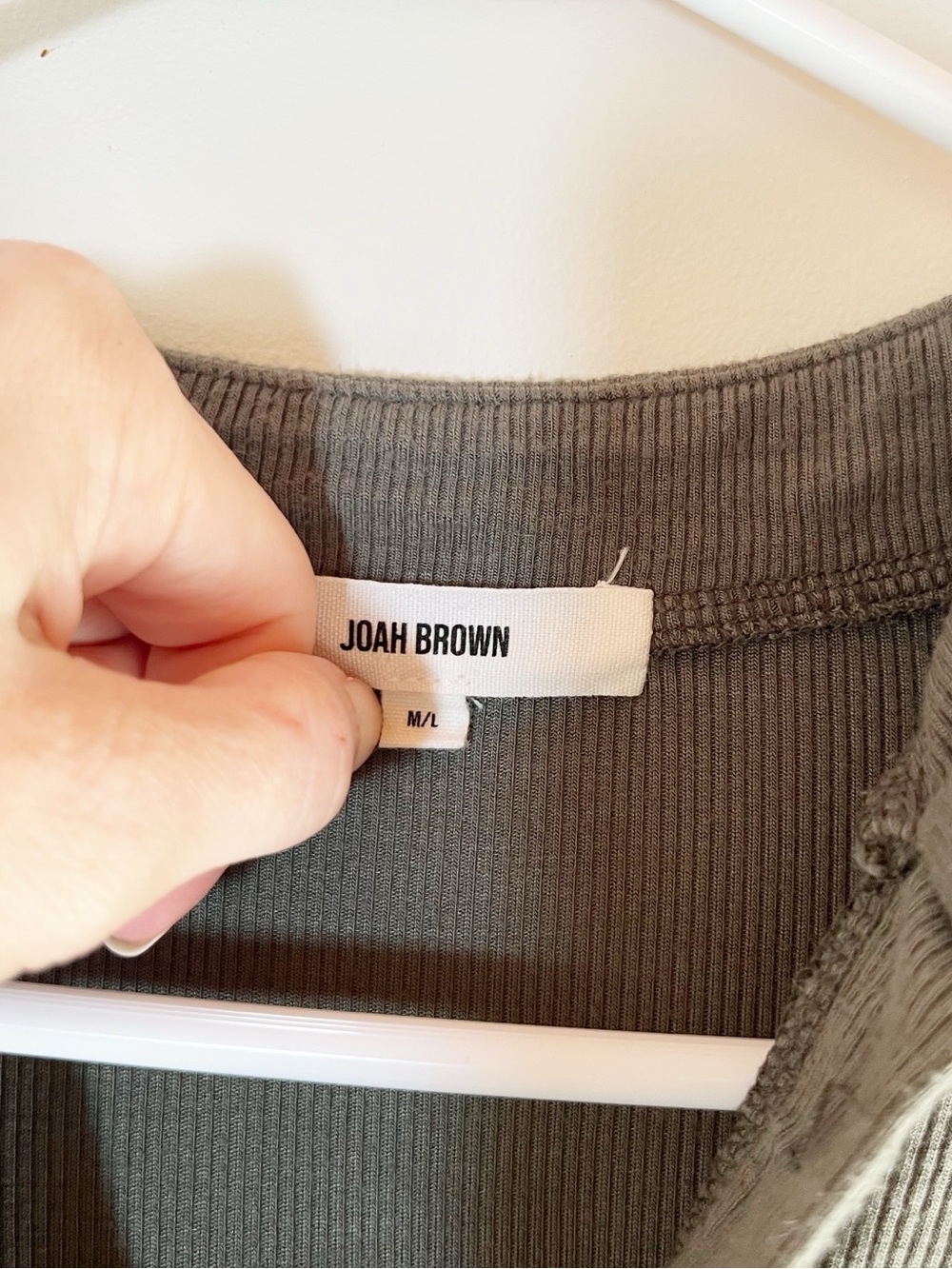 Joah Brown Long Sleeve Button Henley Top in Olive Green Sz Medium/Large - Picture 8 of 9